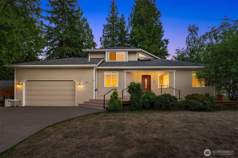 Property photo for 4804 Fir Tree Way, Bellingham photo 3