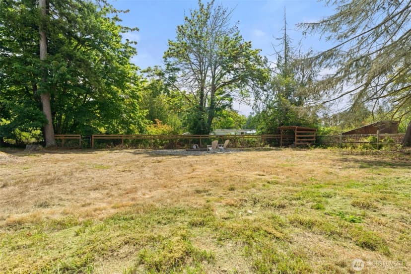 Property photo for 32311 87th Avenue E, Eatonville photo 33