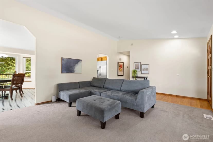 Property photo for 32311 87th Avenue E, Eatonville photo 11