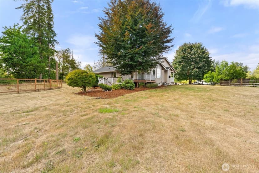 Property photo for 32311 87th Avenue E, Eatonville photo 31