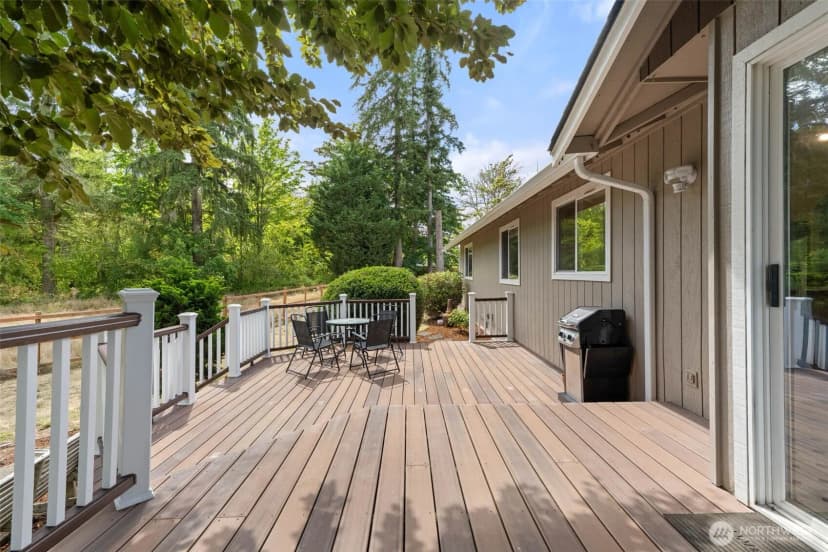Property photo for 32311 87th Avenue E, Eatonville photo 29