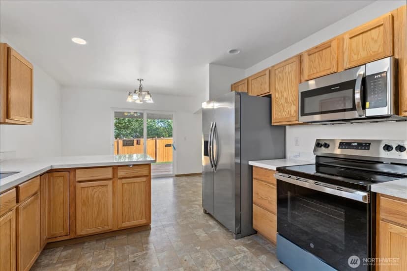 Property photo for 2309 179th St Court E, Tacoma photo 11