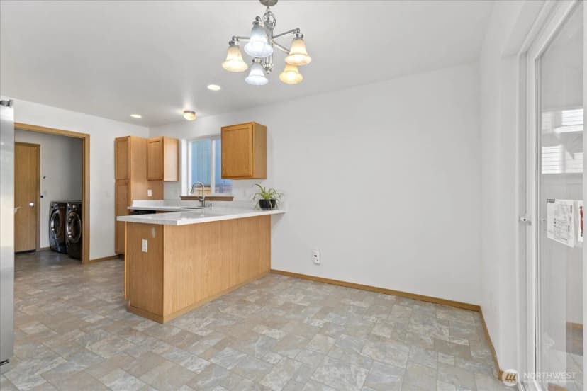 Property photo for 2309 179th St Court E, Tacoma photo 7