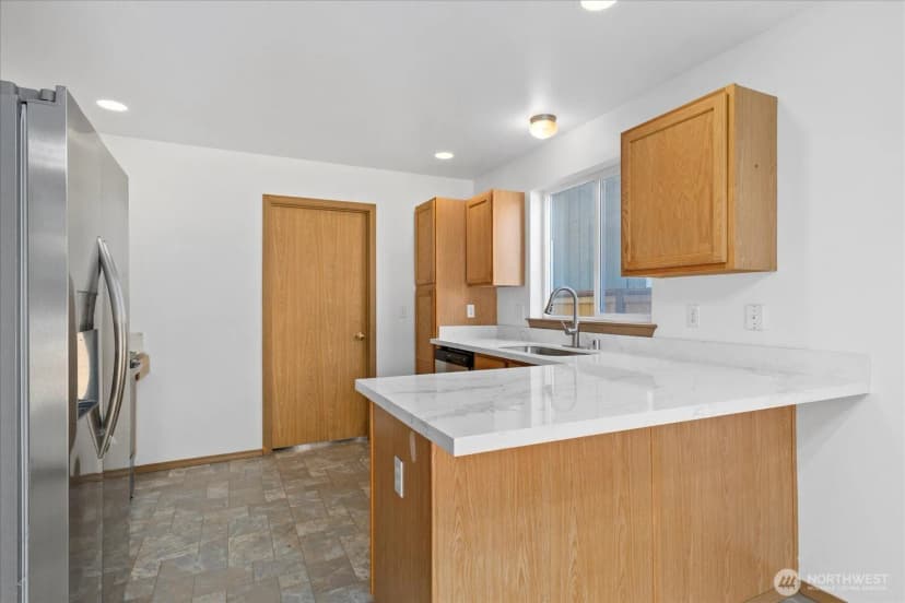 Property photo for 2309 179th St Court E, Tacoma photo 14