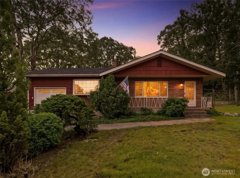 Property photo for 10510 Becker Drive Sw, Lakewood photo 31