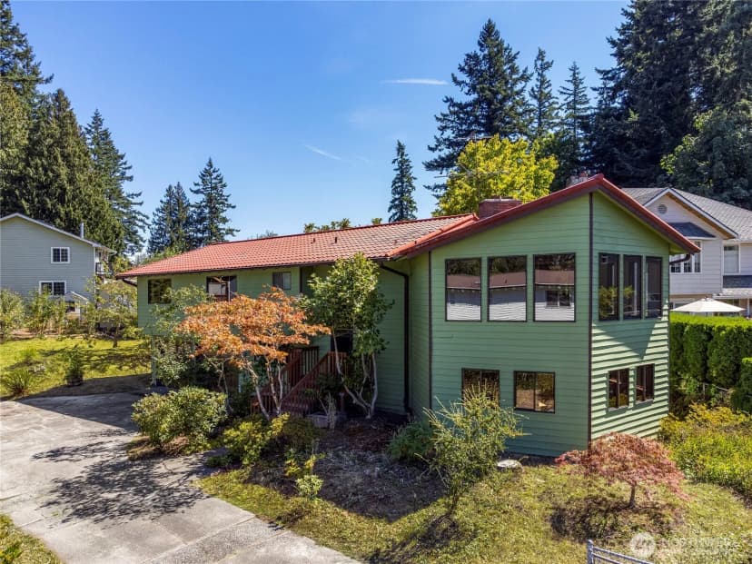 Property photo for 4503 78th Place Sw, Mukilteo photo 2