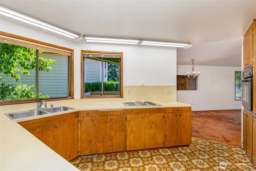 Property photo for 4503 78th Place Sw, Mukilteo photo 11