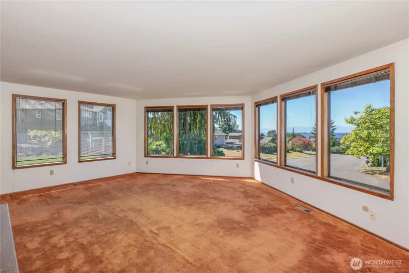 Property photo for 4503 78th Place Sw, Mukilteo photo 6