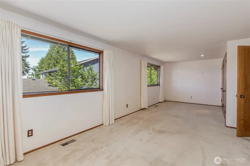Property photo for 4503 78th Place Sw, Mukilteo photo 18
