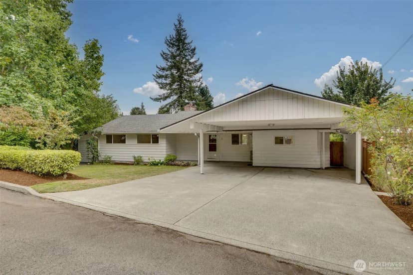 Property photo for 75 157th Avenue Se, Bellevue