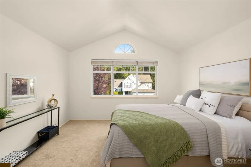 Property photo for 4003 252nd Avenue Se, Sammamish photo 24