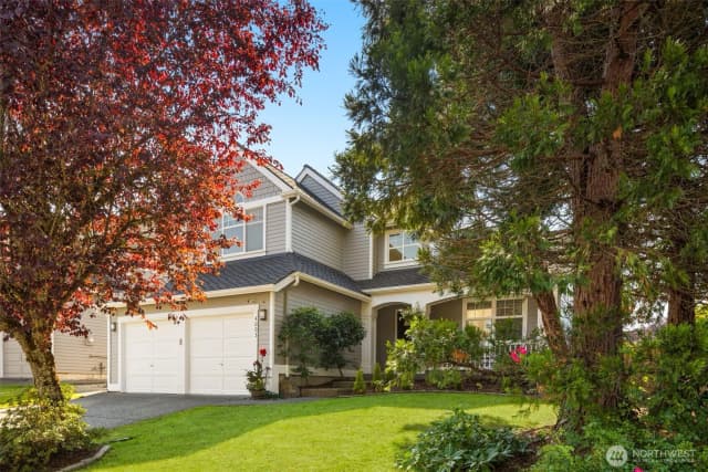 Property photo for 4003 252nd Avenue Se, Sammamish photo 3