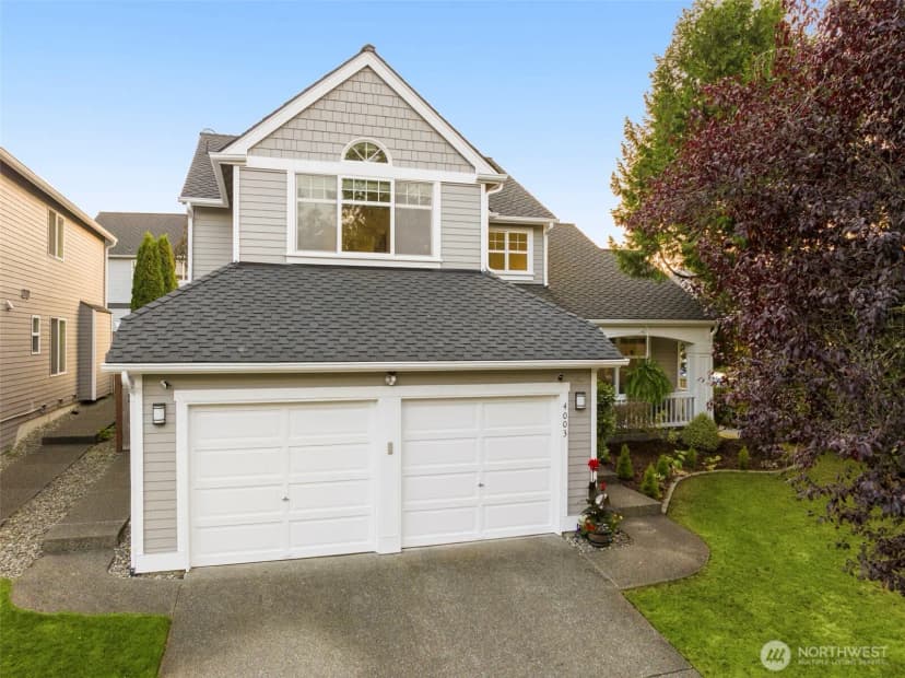 Property photo for 4003 252nd Avenue Se, Sammamish photo 2