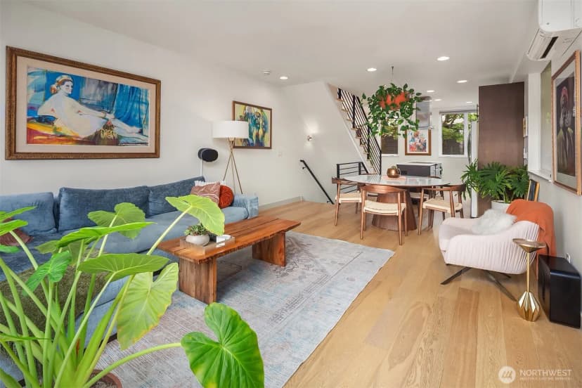 Property photo for 3805 Fremont Lane N, Seattle photo 6