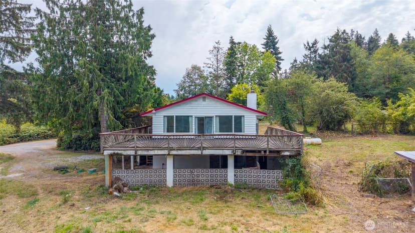 Property photo for 5956 Buttram Lane, Anacortes photo 2