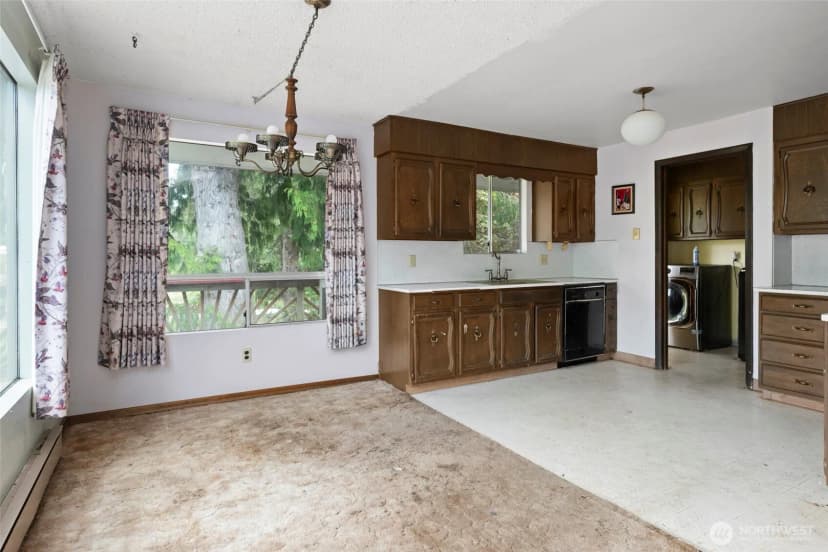 Property photo for 5956 Buttram Lane, Anacortes photo 9