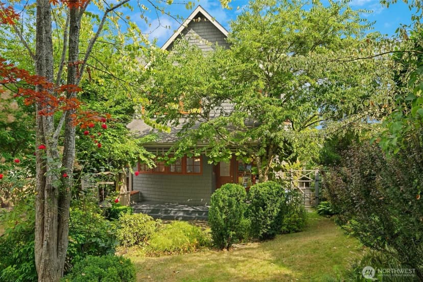 Property photo for 4709 52nd Avenue S, Seattle photo 34