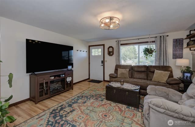 Property photo for 408 S Central Avenue, Waterville photo 4