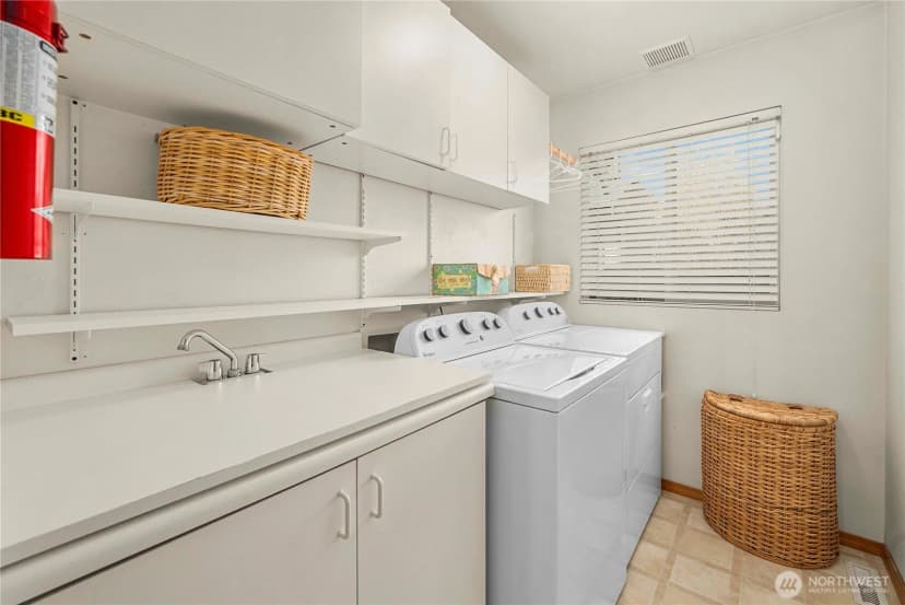 Property photo for 24108 231st Place Se, Maple Valley photo 17