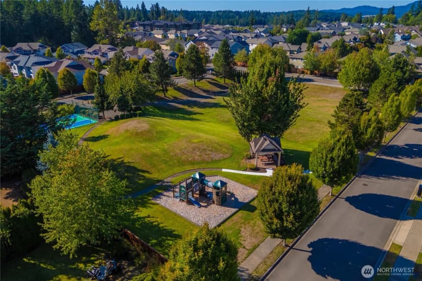 Property photo for 24108 231st Place Se, Maple Valley photo 33