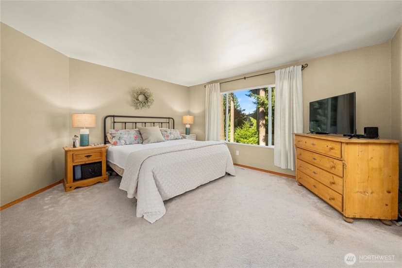 Property photo for 24108 231st Place Se, Maple Valley photo 18