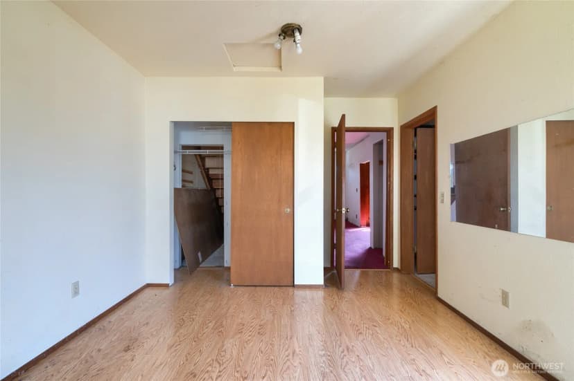 Property photo for 1011 S 12th Street, Mount Vernon photo 24