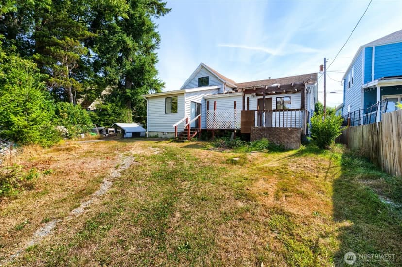 Property photo for 1011 S 12th Street, Mount Vernon photo 11