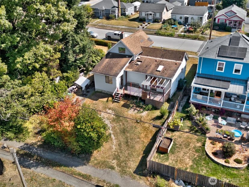 Property photo for 1011 S 12th Street, Mount Vernon photo 31
