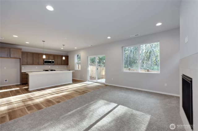Property photo for 168 Ne Shadowhawk Lane, Bremerton photo 5