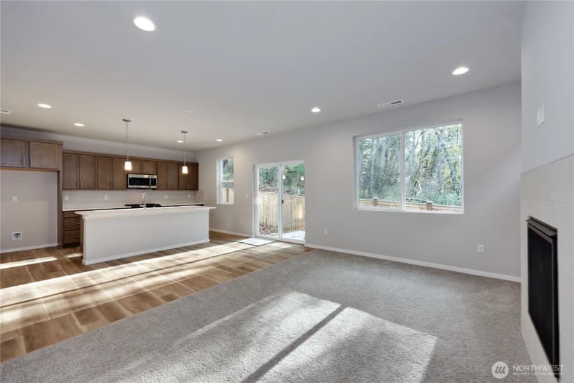 Property photo for 168 Ne Shadowhawk Lane, Bremerton photo 5