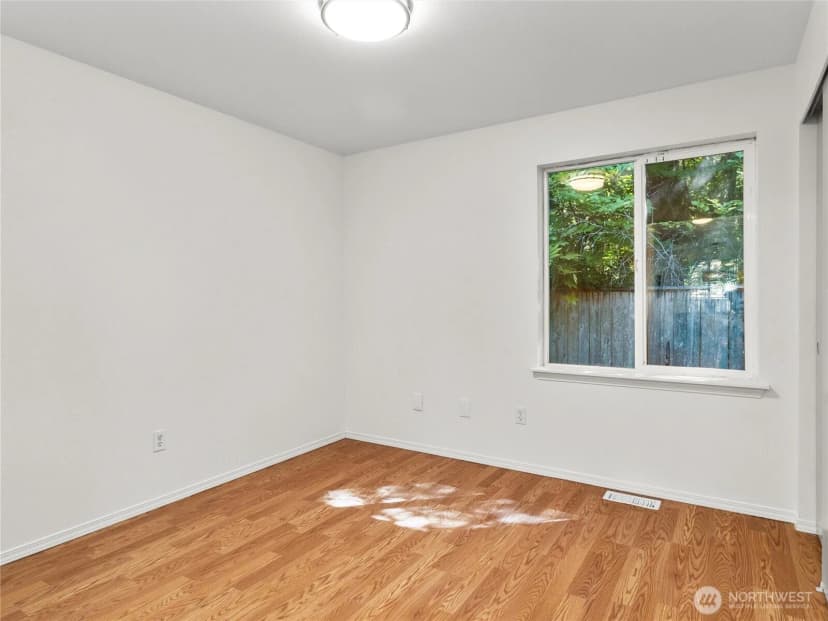 Property photo for 2240 56th Avenue Sw, Tumwater photo 22