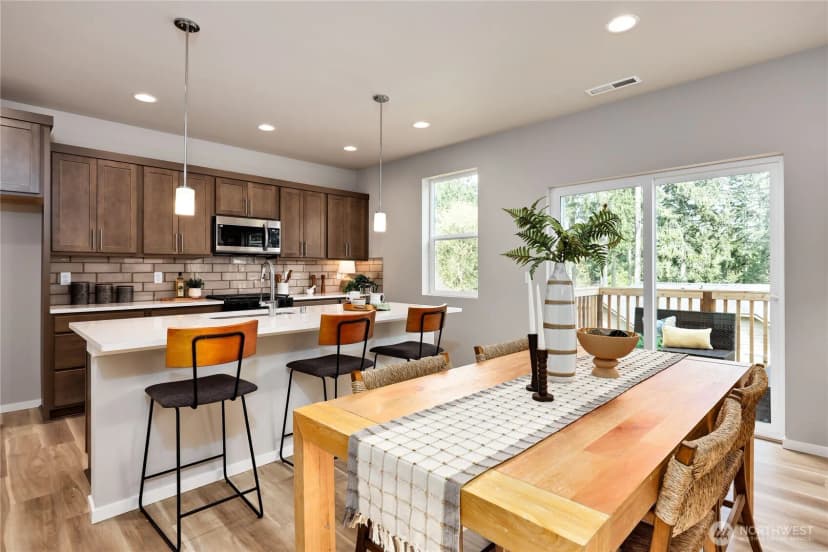 Property photo for 344 Ne Shadowhawk Lane, Bremerton photo 11