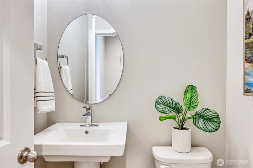 Property photo for 344 Ne Shadowhawk Lane, Bremerton photo 17