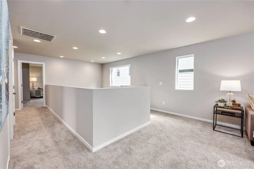 Property photo for 344 Ne Shadowhawk Lane, Bremerton photo 30