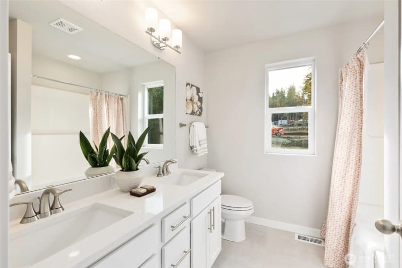 Property photo for 154 Ne Shadowhawk Lane, Bremerton photo 26