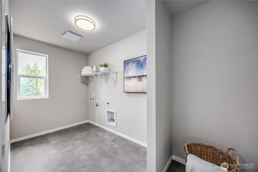 Property photo for 128 Ne Shadowhawk Lane, Bremerton photo 22