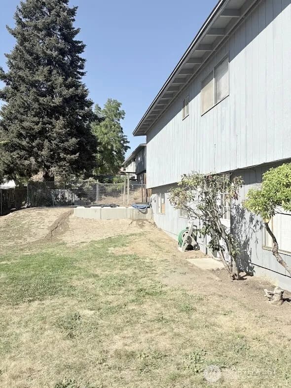 Property photo for 1723 Ne 7th Street, East Wenatchee photo 36