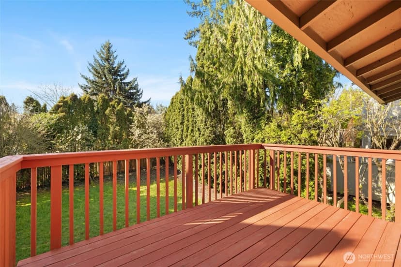 Property photo for 917 N 100th Street, Seattle photo 29
