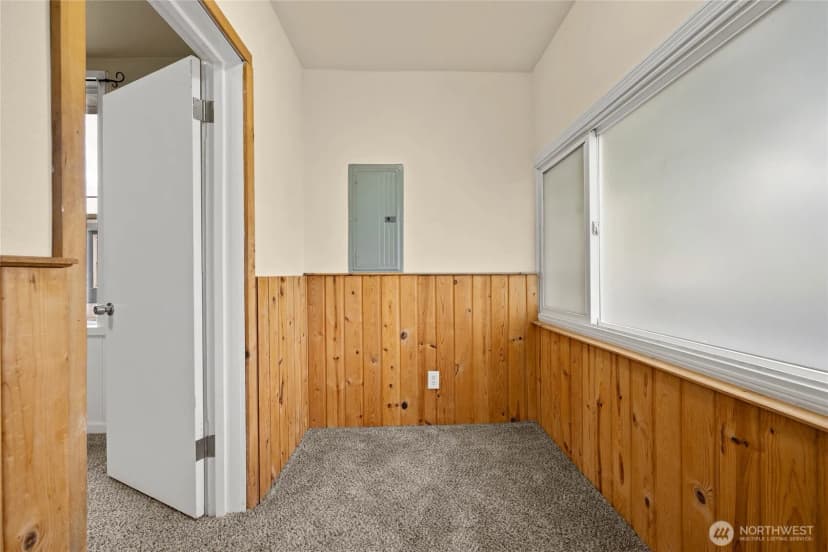 Property photo for 222 Emery Avenue S, South Prairie photo 15