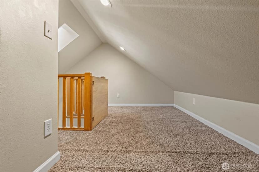 Property photo for 222 Emery Avenue S, South Prairie photo 28