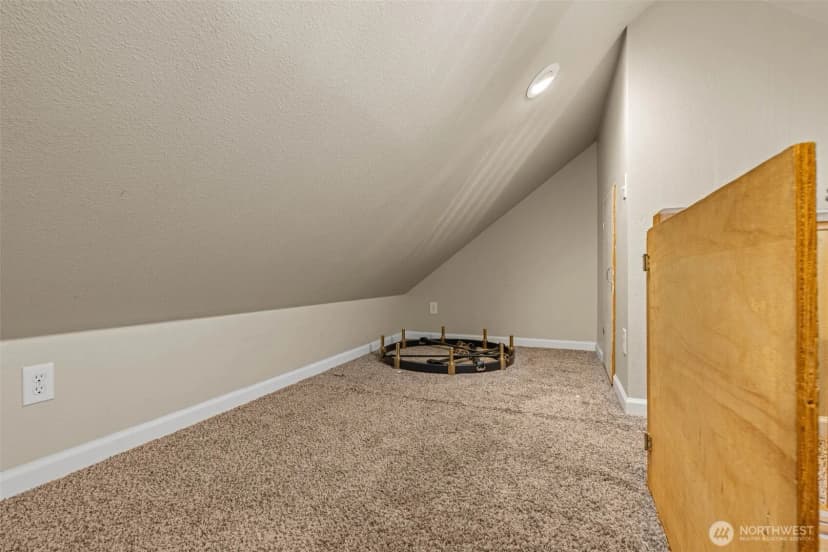 Property photo for 222 Emery Avenue S, South Prairie photo 30