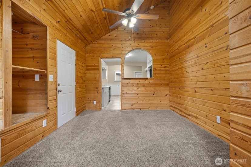 Property photo for 222 Emery Avenue S, South Prairie photo 13