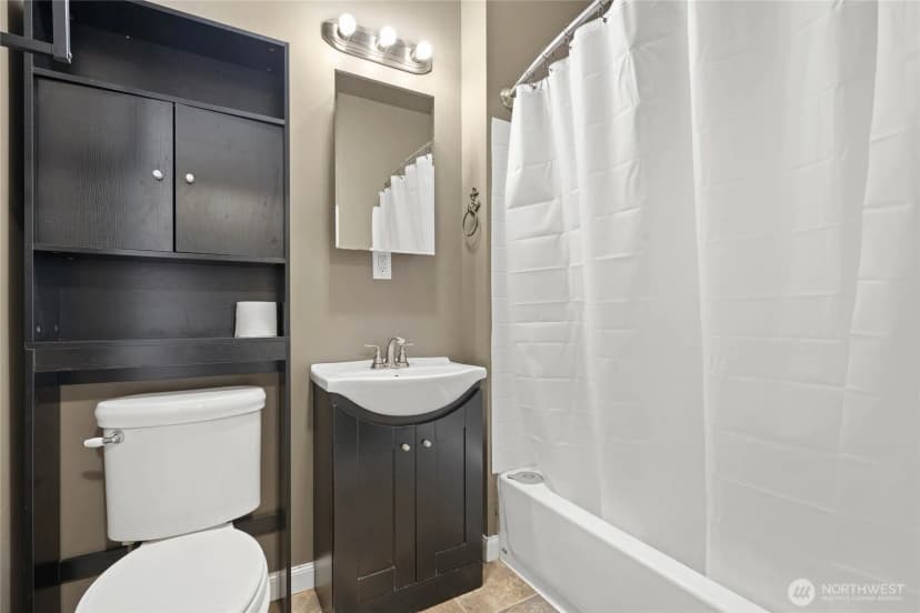 Property photo for 222 Emery Avenue S, South Prairie photo 20