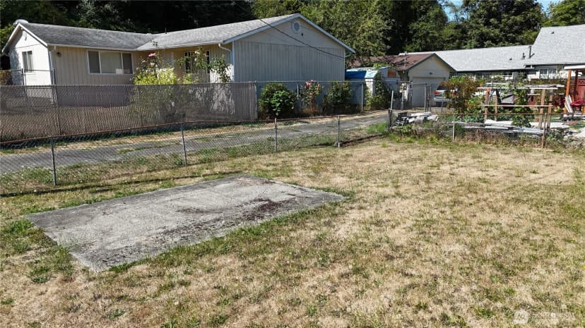 Property photo for 4935 30th Avenue S, Seattle photo 26