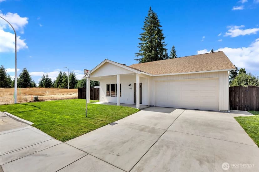 Property photo for 301 Cap Avenue, Winlock photo 40