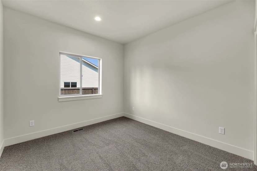 Property photo for 301 Cap Avenue, Winlock photo 29