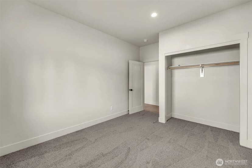 Property photo for 301 Cap Avenue, Winlock photo 33