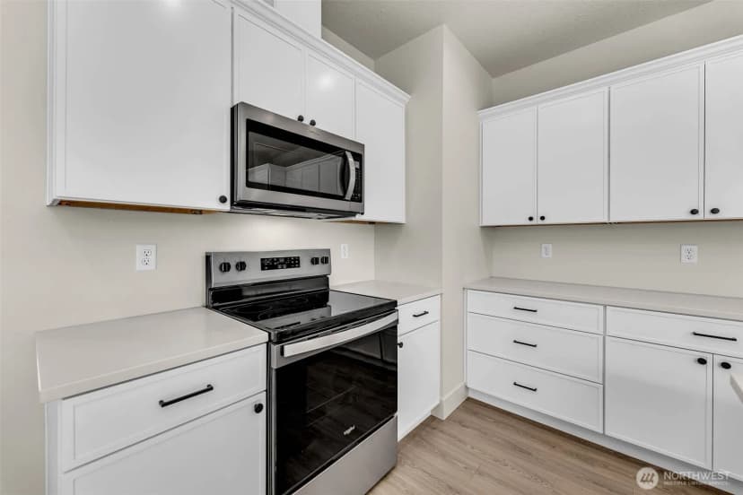 Property photo for 313 Cap Avenue, Winlock photo 13