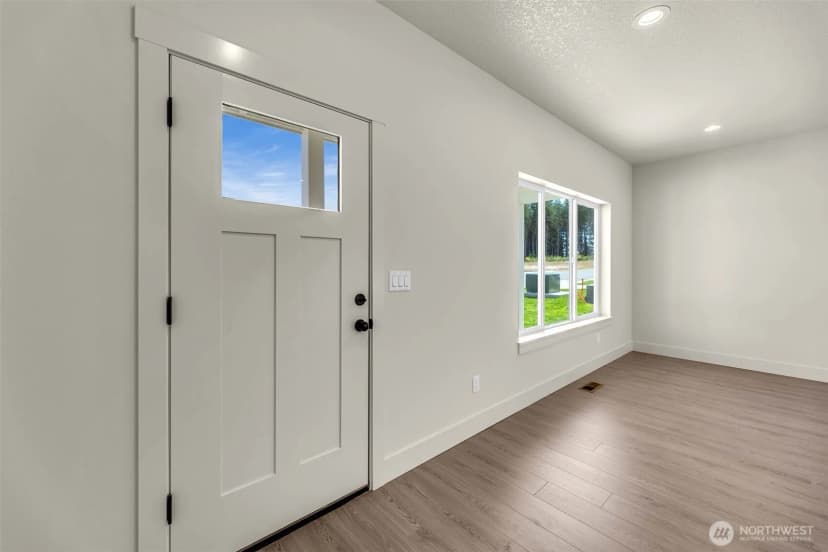 Property photo for 313 Cap Avenue, Winlock photo 5