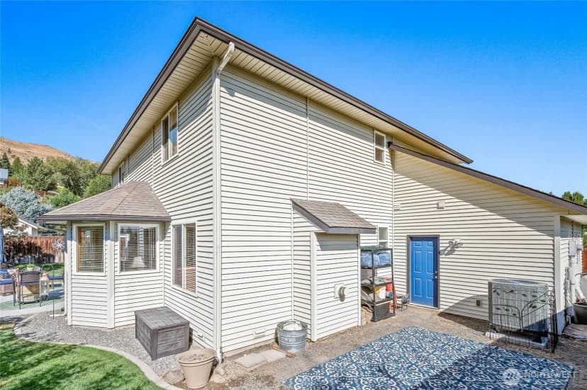 Property photo for 1232 Gossman Lane, Wenatchee photo 40